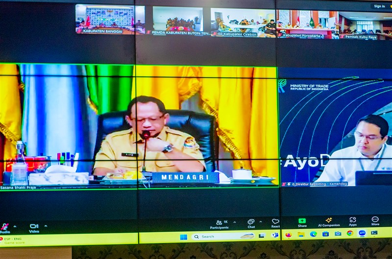 Mendagri Tito Karnavian Pimpin Rakor Pengendalian Inflasi