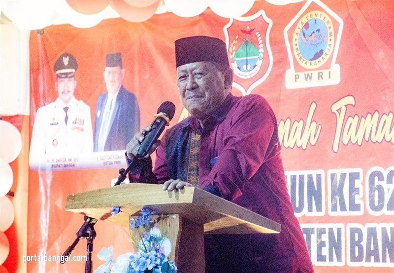 Ketua PWRI Kabupaten Banggai Bahtiar Pasman