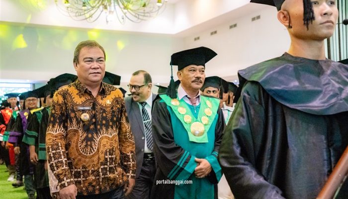 612 Mahasiswa Universitas Muhammadiyah Luwuk Di Wisuda