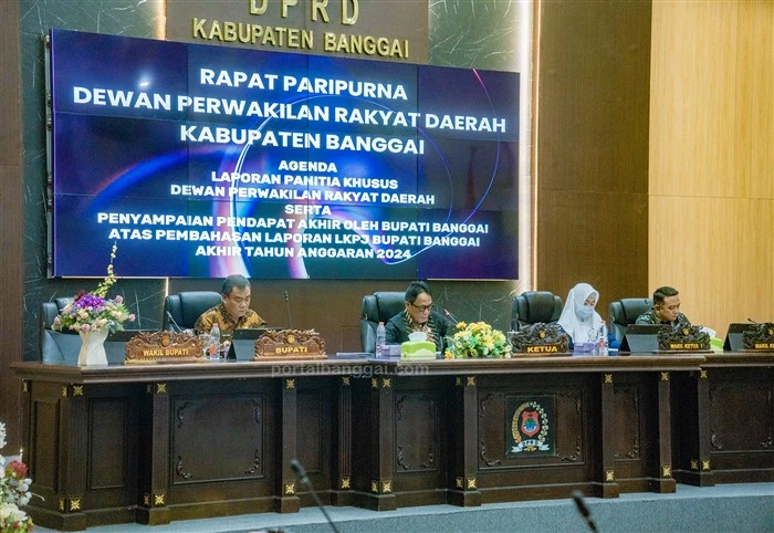 Rapat Paripurna DPRD Kabupaten Banggai