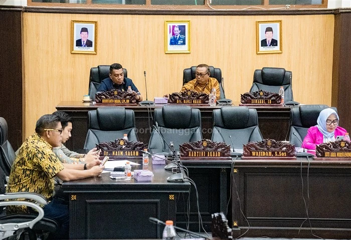 Sebagian Angota DPRD Kabupaten Banggai