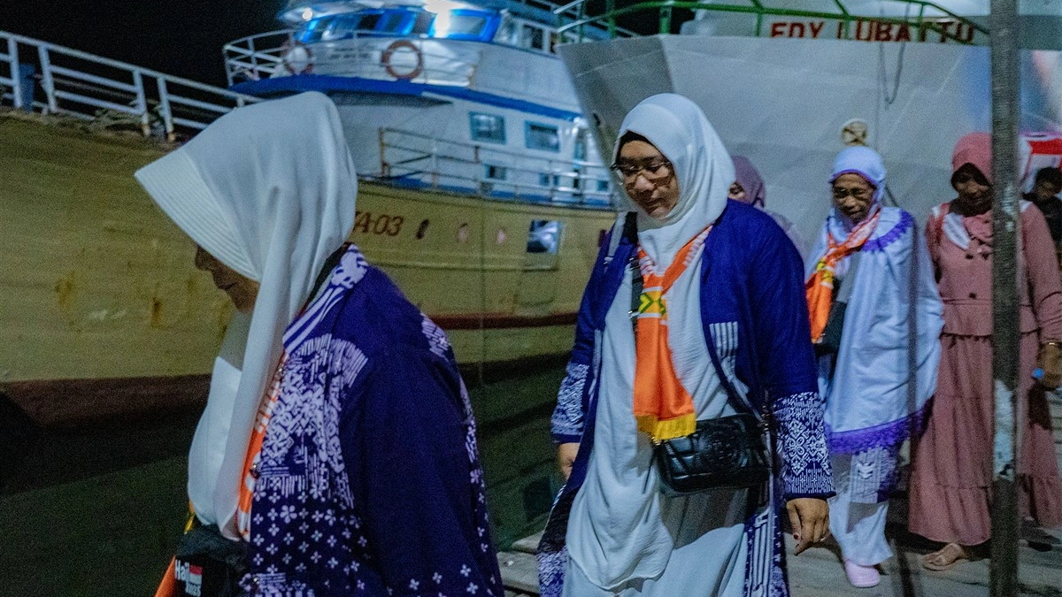 Calon Jamaah Haji Kabupaten Banggai Kepulauan Tahun 2025 Tiba Di Luwuk