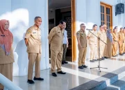 Bupati Banggai H. Amirudin Pimpin Apel Senin Pagi di Setda Kabupaten Banggai