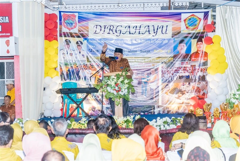 Sambutan Ketua PWRI Kabupaten Banggai Bahtiar Pasman.