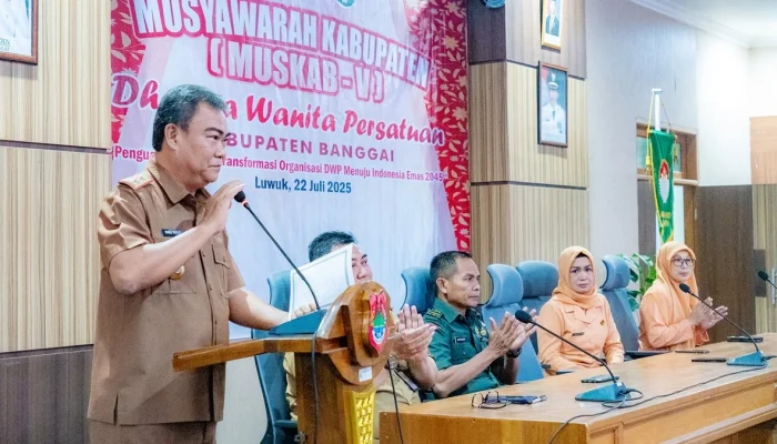 Pj Sekda Kabupaten Banggai Ramli Tongko Buka Muskab V Dharma Wanita Persatuan (DWP) Kabupaten Banggai Tahun 2025