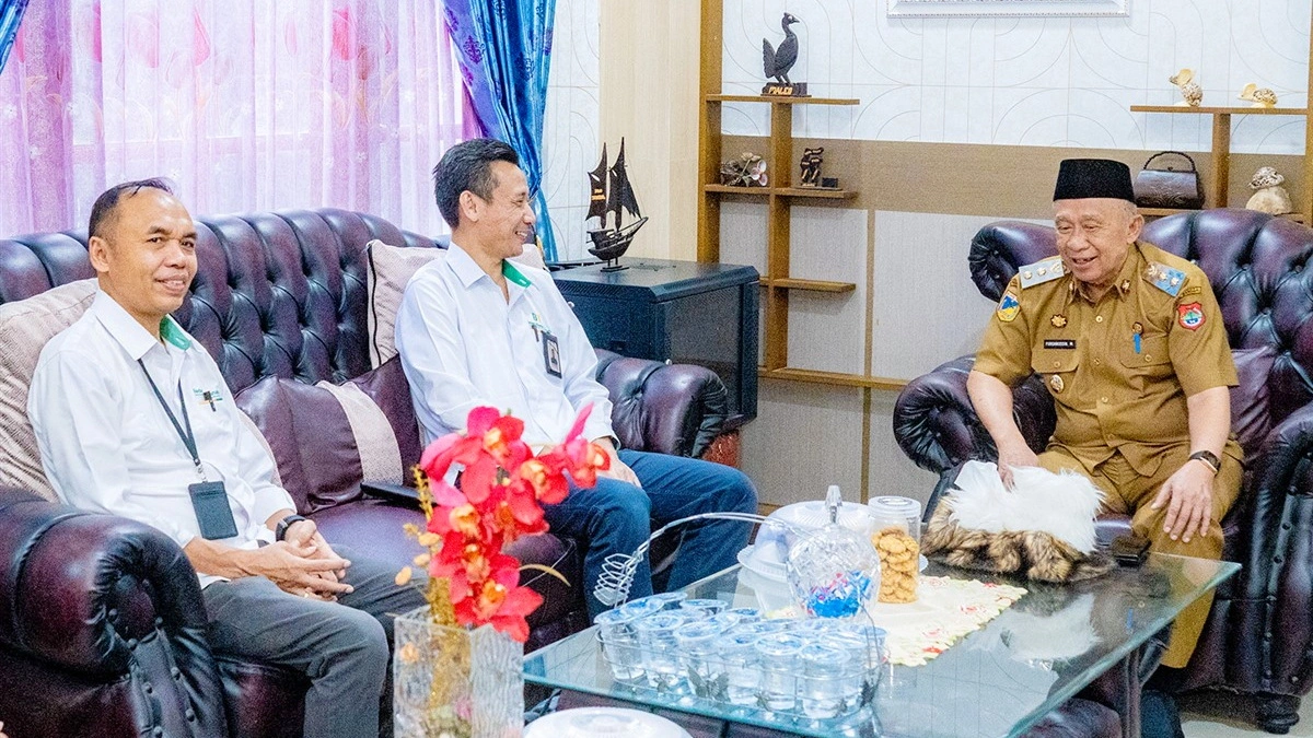 Wakil Bupati Banggai H. Furqanuddin Masulili Terima Kunjungan Sosialisasi Badan Bank Tanah
