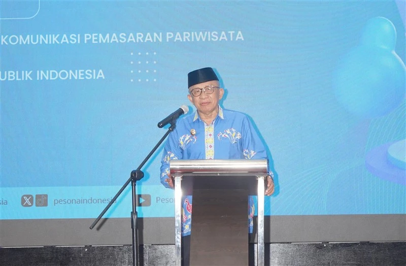 Wakil Bupati Banggai H. Furqanuddin Masulili memberikan sambutan pada acara tersebut.