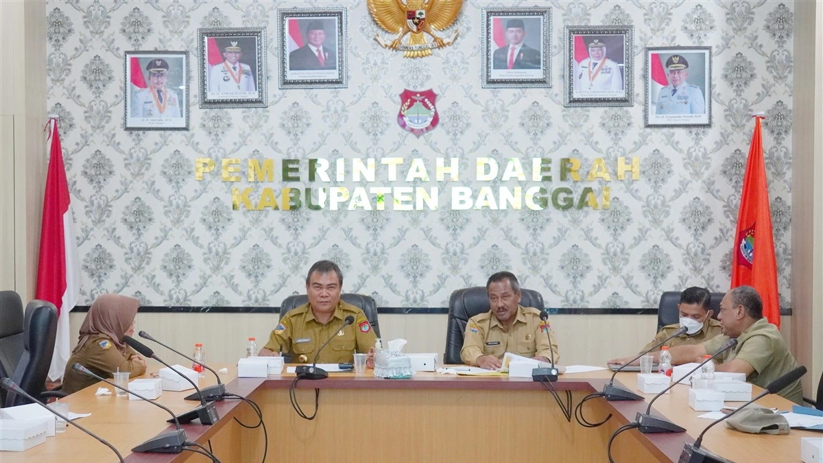 Pj Sekda Kabupaten Banggai Ikuti Rakor Inflasi Secara Daring