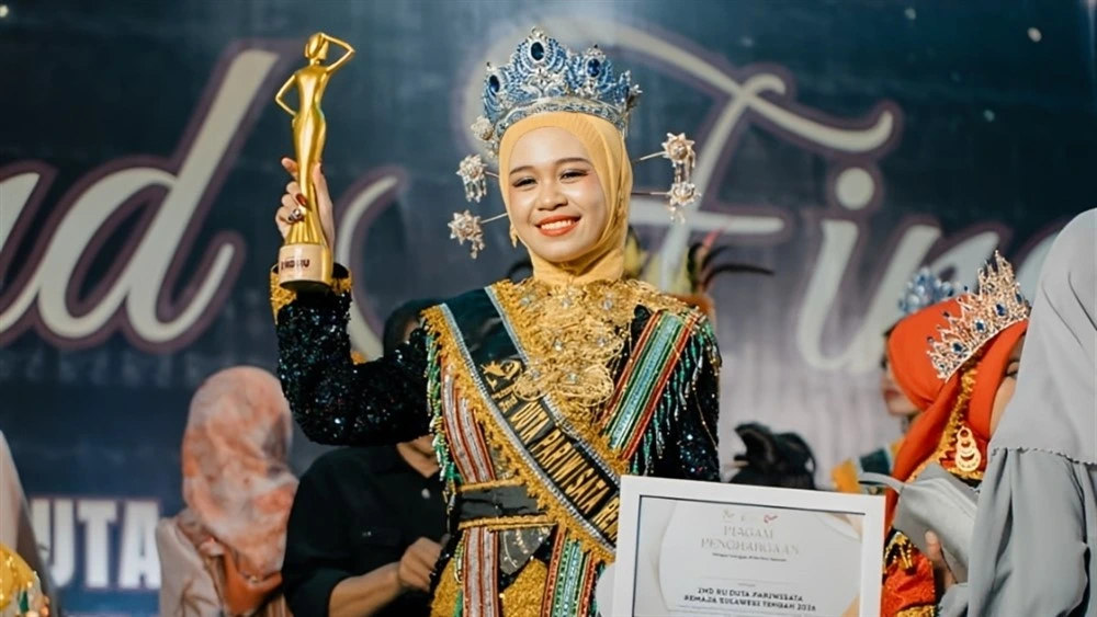 Fadyah Nurul Inayah Raih Second Runner Up Duta Pariwisata Remaja Sulteng 2026